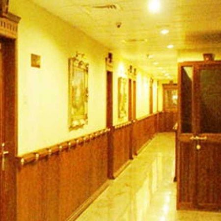 Hotel Grand Seasons Kochi Exterior foto